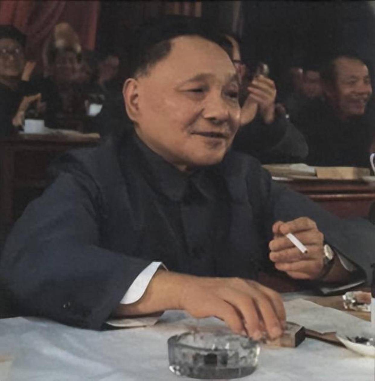 不算好的牌但却打出王炸的效果开元棋牌真正的高手：手拿一副(图5)